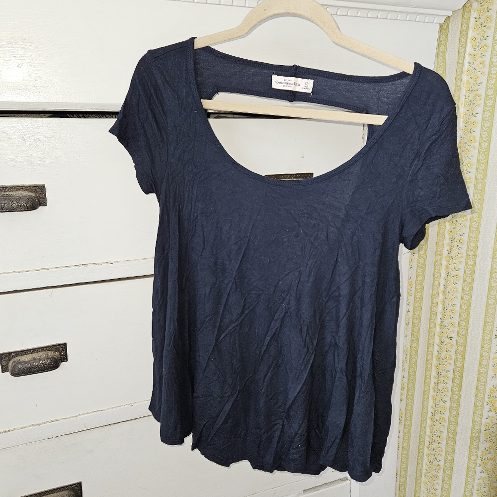 Abercrombie and Fitch Swingy Tee, size XS